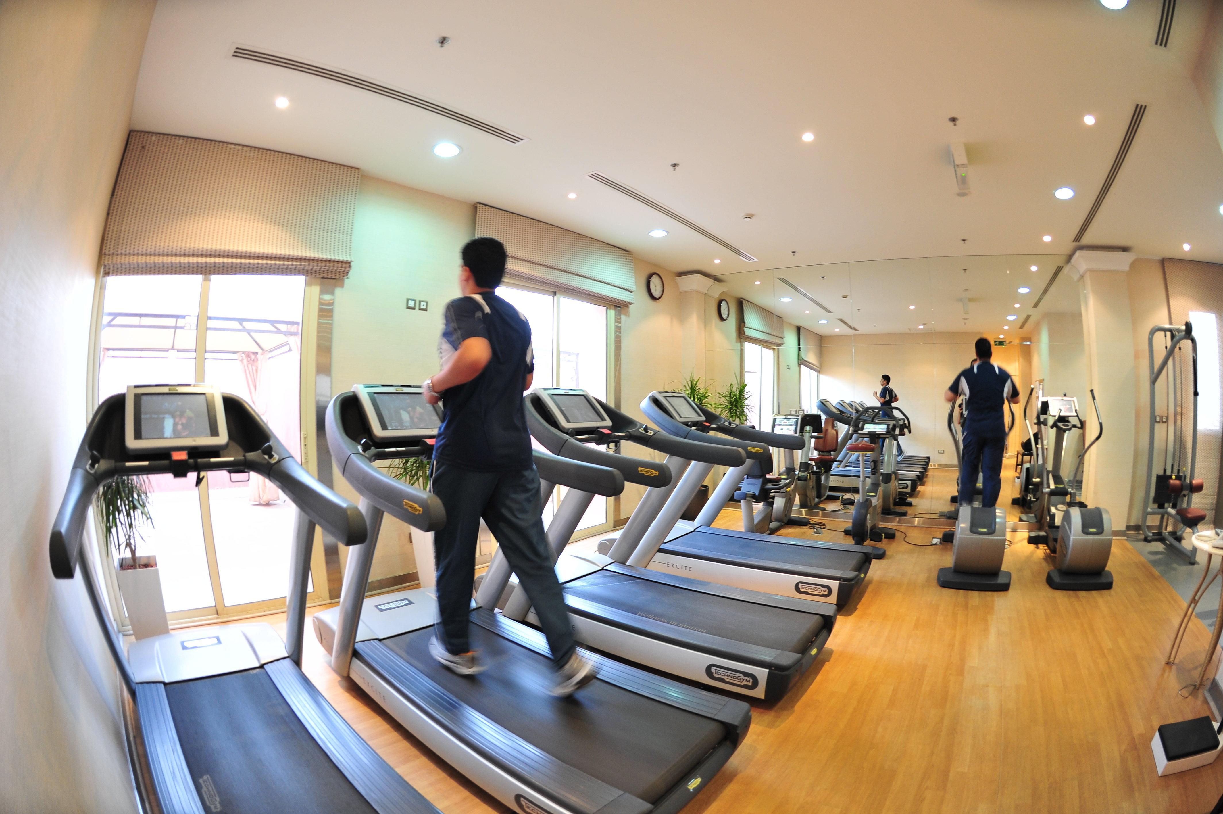 クラウン プラザ ホテル アル コバール アル・コバール エクステリア 写真 A treadmill